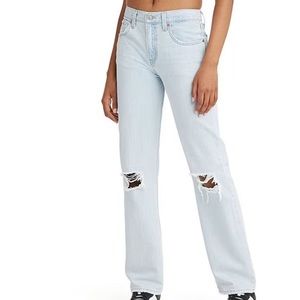 Levis Women 31 Blue Light Wash Denim Distressed Low Pro Straight Jeans NWT